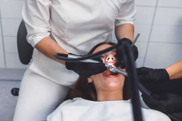 Best Emergency Gum Treatment in Roaming Shores, OH